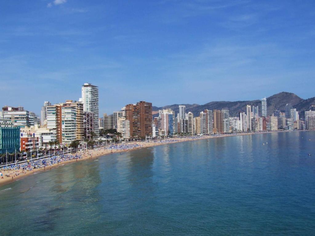 Hotel Iris Benidorm Exterior photo