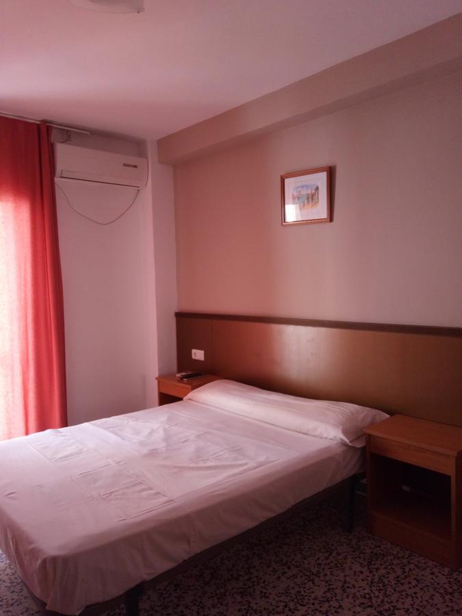 Hotel Iris Benidorm Exterior photo