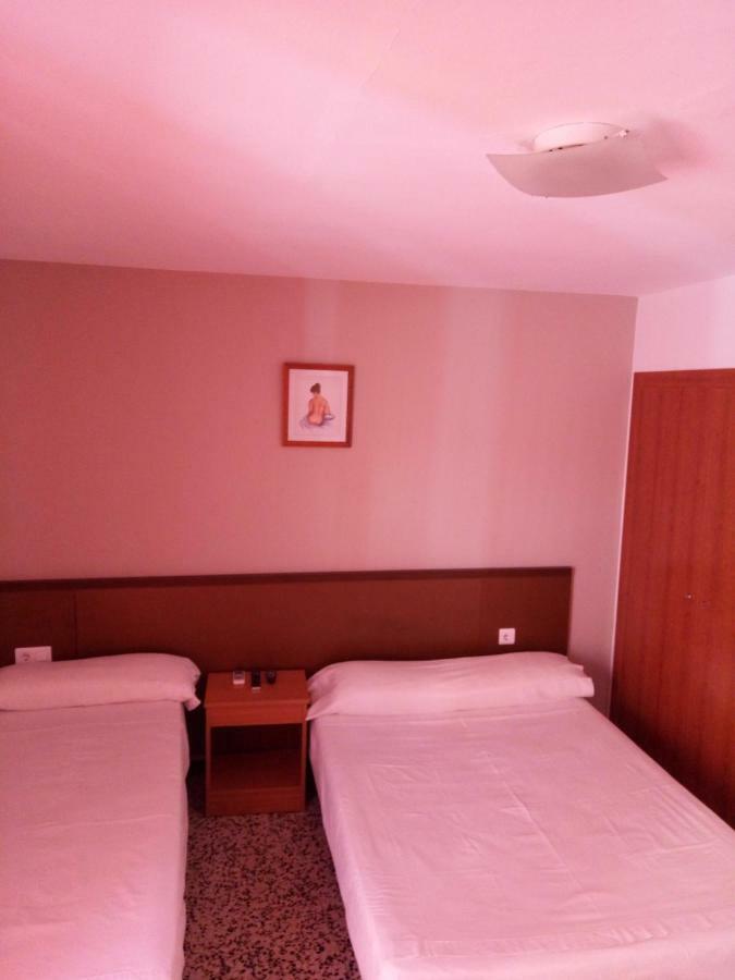 Hotel Iris Benidorm Exterior photo